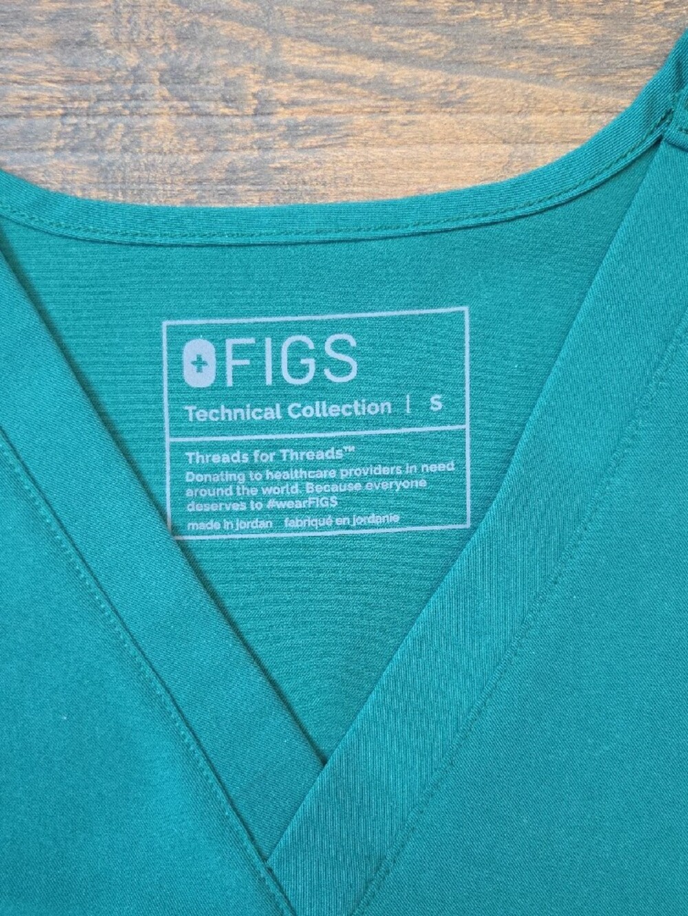 Figs Scrub Set - Hunter Green - Picture 3 of 5
